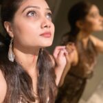 Priyanka Nalkari Instagram – #allaboutlastnight #halloween #halloweenparty #kl #happyweekend #lens #grey #makeup #nun #selfies #couplegoals #actress #partyallnight #poser #scary