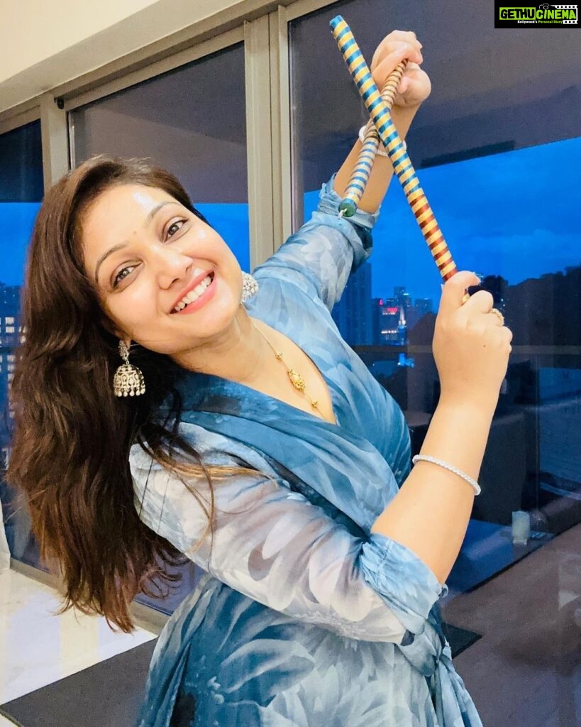 Priyanka Nalkari Instagram - #navaratri #dandiya #dussehra #festivalvibes #malaysia #actress #wifey #smiles #instagram #instadaily #instagood #india #nalkarpriyanka #damayanti #roja