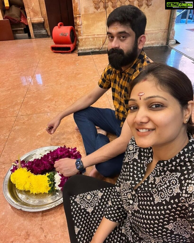 Priyanka Nalkari Instagram - #vinayagar #malaysia #kualalumpur #positivevibes #couplegoals #goodmorning #instagood #instagram #actress