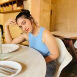 Priyanka Thimmesh Instagram - 🤟🏻💋 ❤️🪄 #priyankathimmeshofficial #priyankathimmesh Green Theory