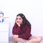 Priyanka Thimmesh Instagram - Good morning 🤍 Look at my emoji’s expression and tell me which one you like the most .. 👇🏻do comments 🤟🏻 Clicked by @bhagathmakka 🫰🏻 #priyankathimmesh #priyankathimmeshofficial
