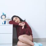 Priyanka Thimmesh Instagram - Good morning 🤍 Look at my emoji’s expression and tell me which one you like the most .. 👇🏻do comments 🤟🏻 Clicked by @bhagathmakka 🫰🏻 #priyankathimmesh #priyankathimmeshofficial