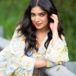 Priyanka Thimmesh Instagram - See Good In All Things.. Happiness will be with you❤️✨ Happy evening 🎊 📸: @rainbow_photography_official 🫶🏻🥰 #priyankathimmeshofficial #priyankathimmesh #iknowcutenessoverload 😉 #happiness #loveoflife 💙💙💙💙💙