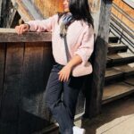 Priyanka Thimmesh Instagram - “Money can’t buy you happiness, but it can buy you a ticket to London.”🥰😉 #forhappiness #loveofmylife❤️ #solotrip #londonlife Tower of London