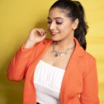Priyanka Thimmesh Instagram - Rise above the storm and you will find the sunshine..🧡🌸 #priyankathimmeshofficial @rainbow_photography_official @makeupstoriesbysumachikkegowda