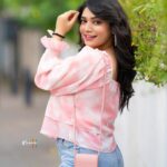 Priyanka Thimmesh Instagram - ✨ shine on 🤍🤍🤍💖 Good evening ✨💖 @rainbow_photography_official so good clicks 📸.. thankz again 💌 @iampriyankaathimmesh #priyankathimmeshofficial #happysoul ❤️