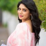 Priyanka Thimmesh Instagram - ✨ shine on 🤍🤍🤍💖 Good evening ✨💖 @rainbow_photography_official so good clicks 📸.. thankz again 💌 @iampriyankaathimmesh #priyankathimmeshofficial #happysoul ❤️