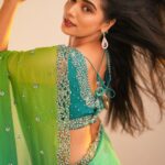 Priyanka Thimmesh Instagram - 💚✨ Photography @bhagathmakka Desginer by @lakshana_label Makeup & hair @iglambeautystudiochennai @iampriyankaathimmesh #priyankathimmeshofficial #priyankathimmesh #greenlove