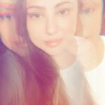 Priyanka Upendra Instagram – I’m feeling you. #prism #reflection #life #love