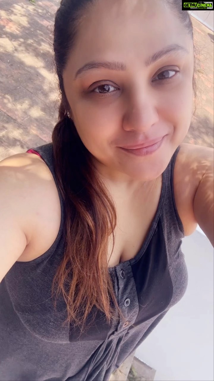 Priyanka Upendra Instagram - It’s new day! #sharatadin #nature #love #music #mymornings #sunshine #positivity