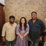 Priyanka Upendra Instagram - Good morning everyone! Happy to announce my third collaboration with Lohith and first with producer Raviraj ,Sri Durgaparameshwari Productions presents..coming soon, near this Halloween 🎃 The scariest movie ive filmed so far ..Are you all ready !!!!!!! @lohithhmanu
