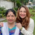 Priyanka Upendra Instagram – Happy birthday to you Ma!! May God bless you with good health, happiness, love , laughter and everything good!!! You are the best and we are so grateful for you💖💖💖 Love you the most!! @samiratrivedi
