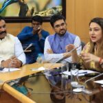 Priyanka Upendra Instagram - Happy to be associated with “Namoorashaale Namyellarashaale” A wonderful initiative started by Vistara News channel along with Bal Utsav..Coming together with the support of our honourable Education Minister Sri.Nagesh Sir..in an attempt to raise the standards and conditions of Government/ Public Schools in Karnataka. Forty six percent of children in Karnataka study in Government Schools and it is imperative that we as citizens join hands with the Government in improving, enhancing, developing, and strengthening these schools. Education is a fundamental right for each and every child, and true Freedom comes only from that. Let’s all join hands in this important cause and make a difference in any way we can. Jai Hind. @vistaranews #publicschools #governmentschools #karnataka #education #children