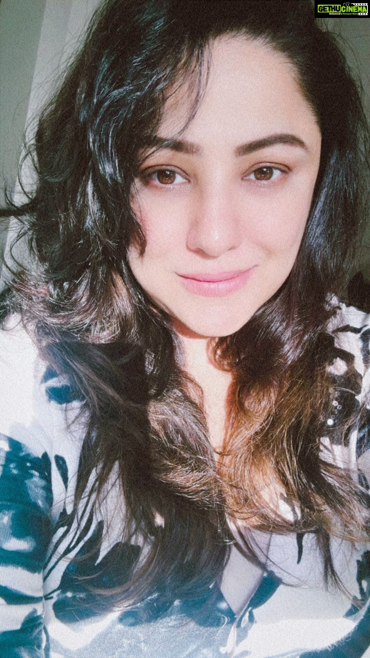 Priyanka Upendra Instagram - #august #goa #chaleya #chaleyasong #music #life #keepsmiling #sunshine #love