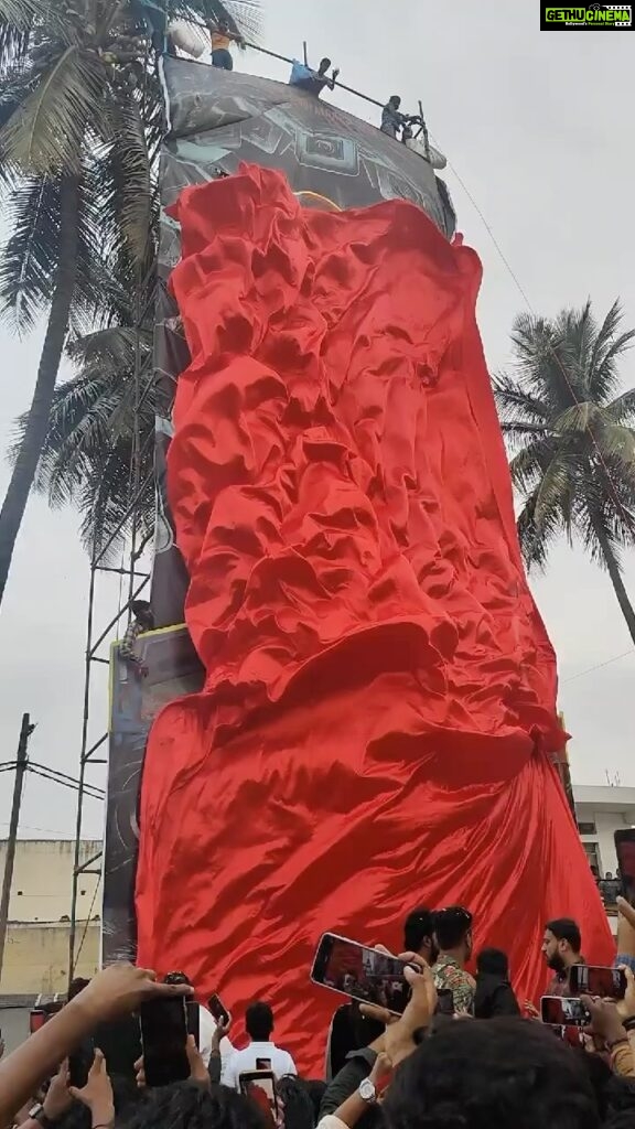 Priyanka Upendra Instagram - We are here to #capture your hearts and senses with our third collaboration! Thank you to the entire team for this grand launch..for the first ever 65 feet cut out ! Feeling truly blessed this #navratri 🙏🏻 thank you again t o @nimmaupendra 🙏🏻and @prajwaldevaraj bro for launching..love you all, see you in theatres this November @lohithhmanu #capture #horror #film #comingsoon #kannadafilm