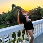 Puja Gupta Instagram - Pour me some sunset 🌝 Assagao, Goa