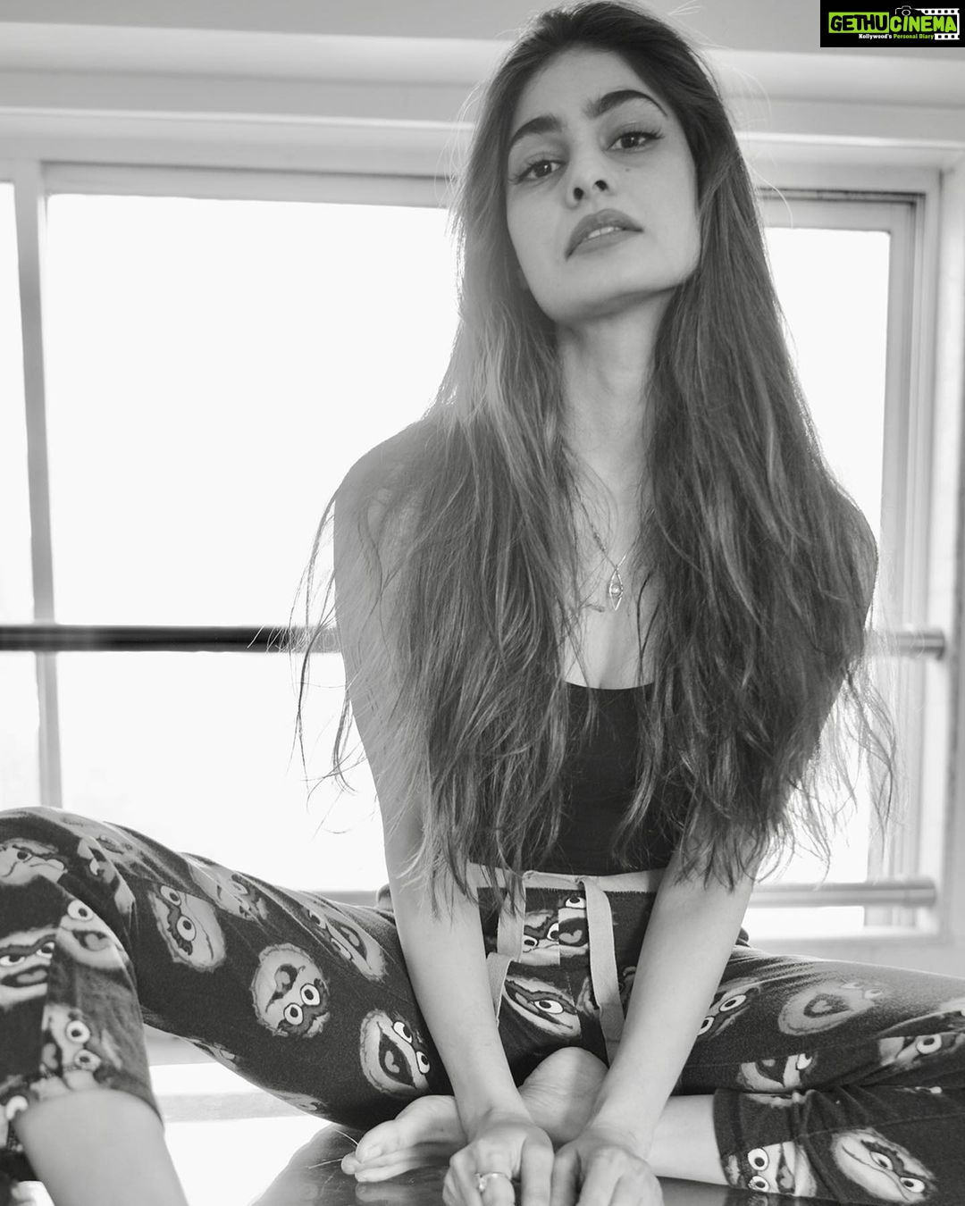 Puja Gupta Instagram - Mood Mumbai, Maharashtra