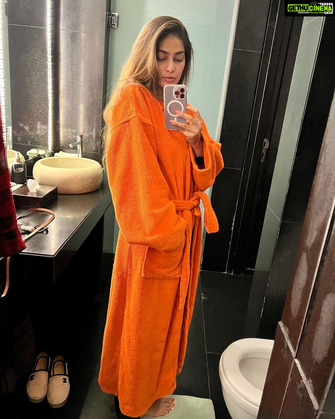 Puja Gupta Instagram - “A fox is subtlety itself.” 🦊 Mumbai, Maharashtra