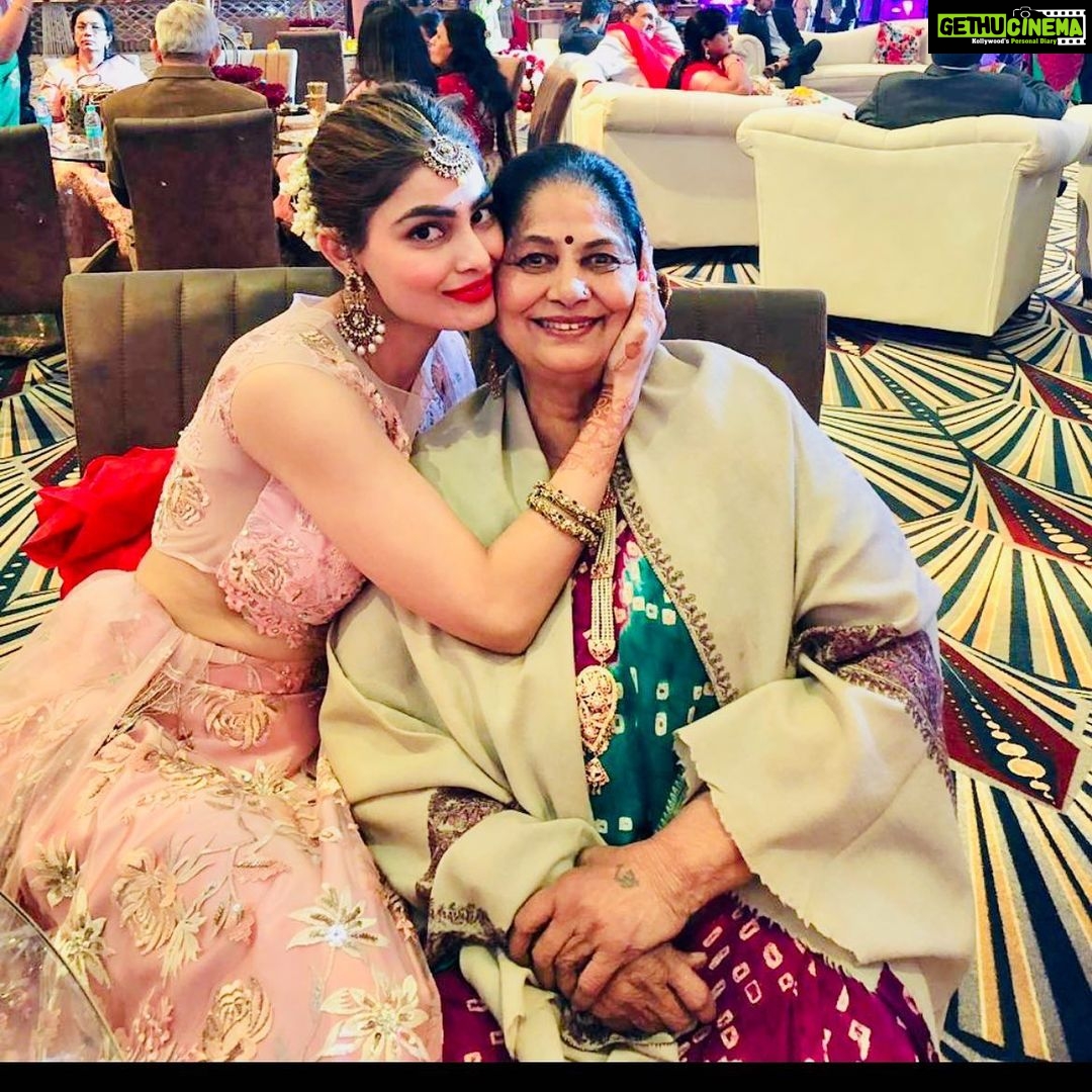 Puja Gupta Instagram - Ik Onkar Ik Maa ♾ New Delhi