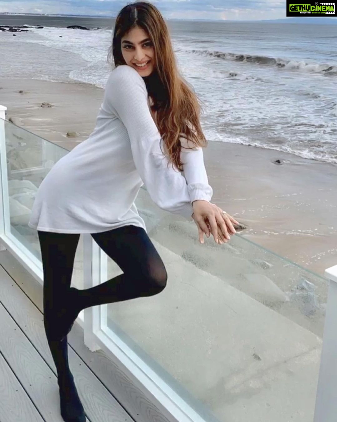 Puja Gupta Instagram - Wild and free just like the sea 🌊 Malibu, California