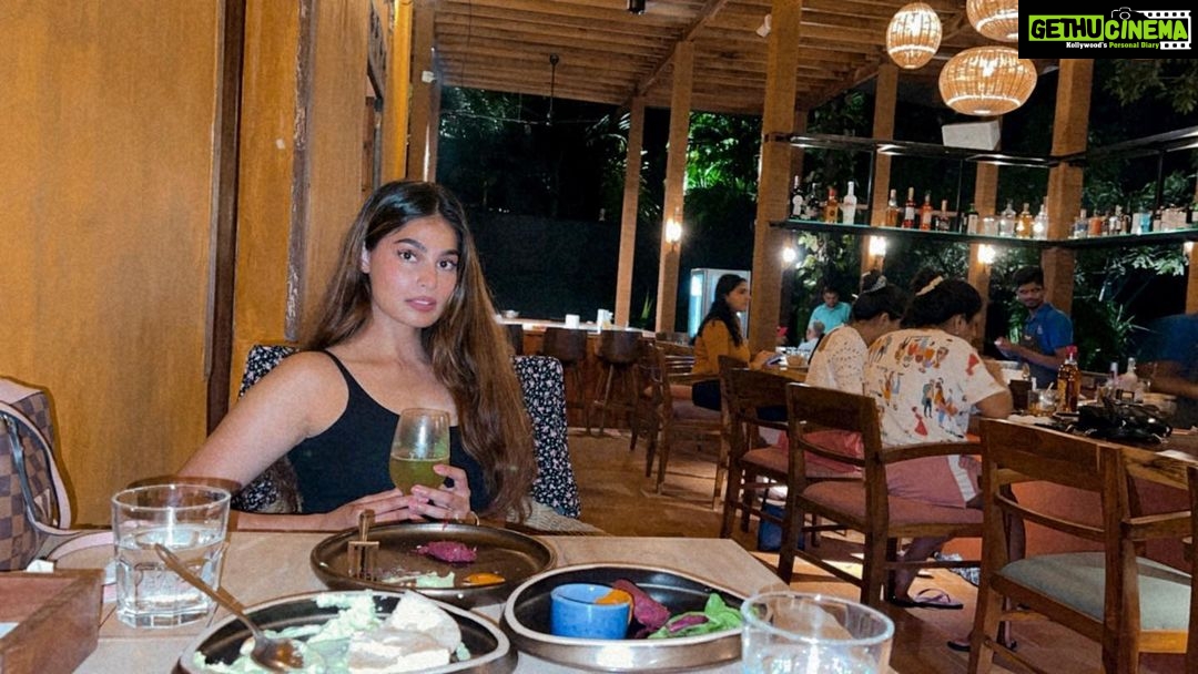 Puja Gupta Instagram - Susegad lifestyle !!! Maai