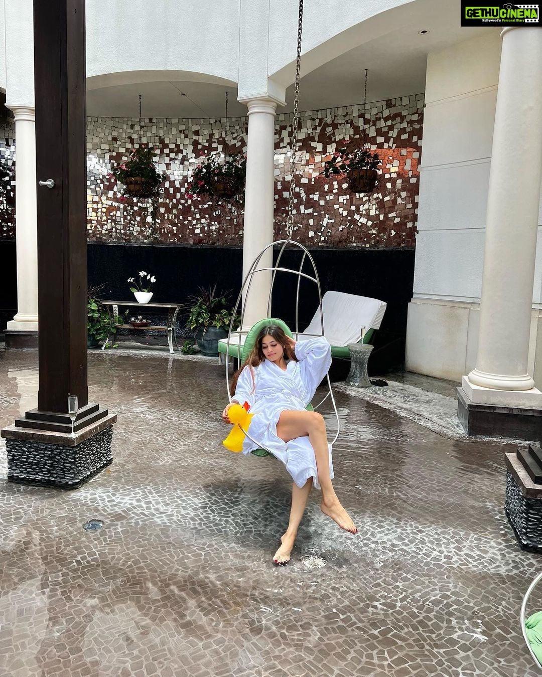 Puja Gupta Instagram - Best spa I have ever been to @eauspa Thanks for my girlies for this exp @tinakarajerry @njerrrrr Eau Palm Beach Resort & Spa