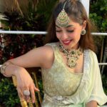Puja Gupta Instagram - Looking gorgeous as always @iampujagupta x @golecha_jewels . . A timeless symbol of elegance and luxury, this uncut diamond Necklace studded with uncut diamonds and Shiny emeralds is a complete medley of class and royalty. . Uncut diamonds with emerald studs and maangtikka to have a complete bridal look for your auspicious day … . #golecha’sjewels #russian #necklace #earrings #victorian #vibrant #diamonds #emeralds #luxury #diamond #necklace #earrings #maangtikka #bridal #jewels #golechasjewels #golechas #luxury California, USA