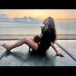 Puja Gupta Instagram - A part of her mystery is how she is calm in the storm and anxious in the quiet … Bandra Band Stand