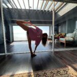 Puja Gupta Instagram - Work in progress … 🧘‍♀️ Bandra Band Stand