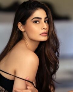 Puja Gupta Instagram - She is a queen 
Her soul is royalty 👑