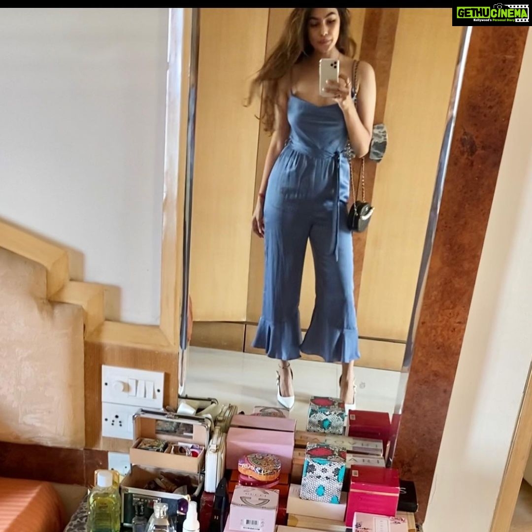 Puja Gupta Instagram - Let’s play dress up 💅🏻