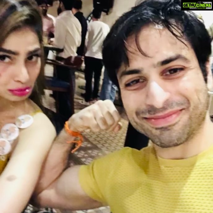 Puja Gupta Instagram - I went walking the other day and Everything was going fine Met a boy named @varun_talukdar And then I almost lost my mind Mama said there'll be days like this There'll be days like this, my mama said (Mama said, mama said) Mama said there'll be days like this There'll be days like this, my mama said One solid year aaah ,how splendid -@varun_talukdar ππππ Earth