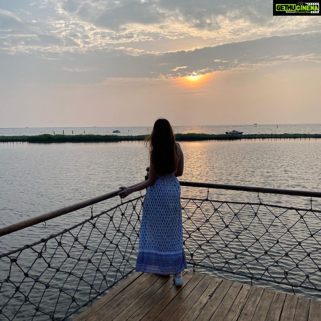 Puja Gupta Instagram - 🦚🦋🌴 Kumarakom Lake Resort