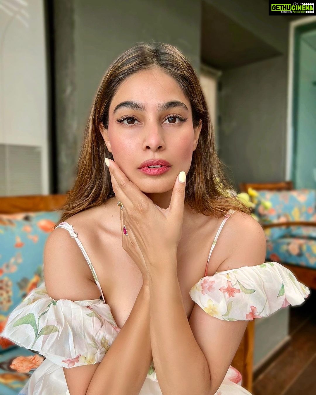 Puja Gupta Instagram - Feeling like a daydream come true ✨