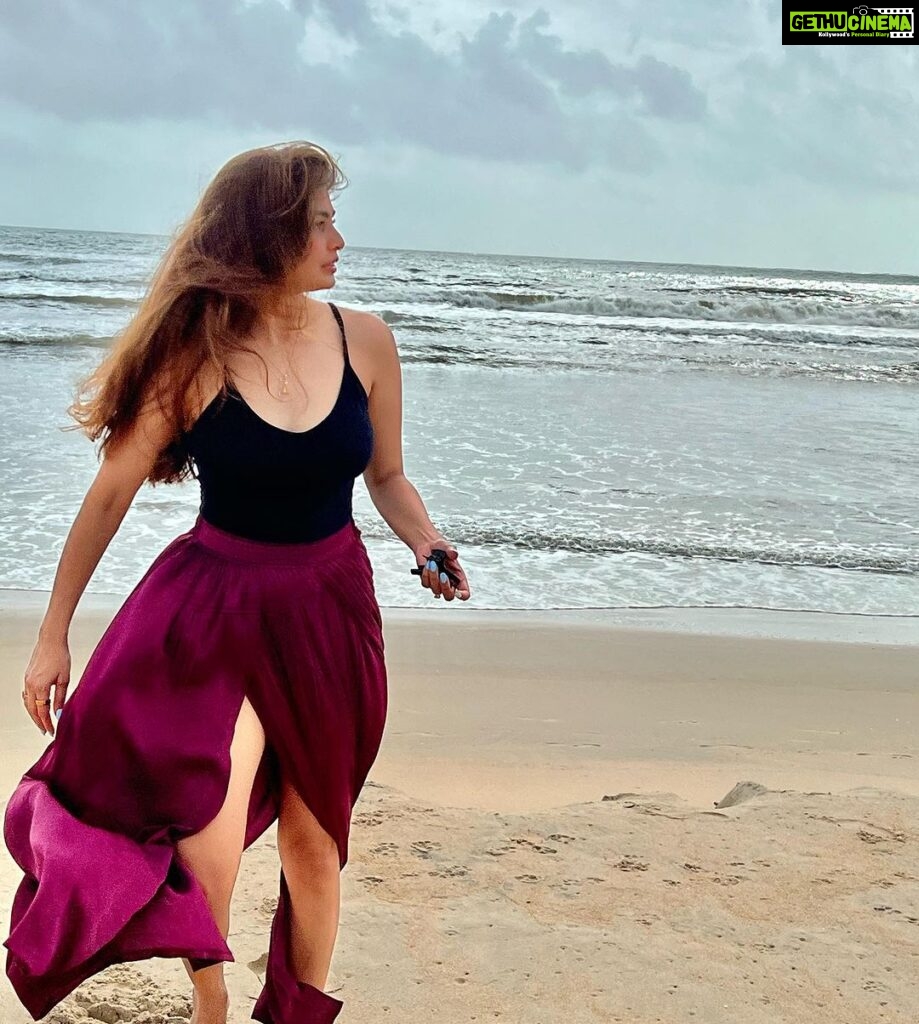 Puja Gupta Instagram - “What would be the point of living if we didn't let life change us?" Utorda Beach, Goa