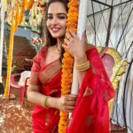 Pujita Ponnada Instagram - 3am wedding shenanigans ❤️✨ Saree @kosataga.in #pujitaponnada #happysunday