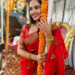 Pujita Ponnada Instagram - 3am wedding shenanigans ❤️✨ Saree @kosataga.in #pujitaponnada #happysunday