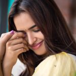 Pujita Ponnada Instagram – You deserve happiness baby girl 💛

Happy weekend y’all ✨

📸 @_virphotography 

#pujitaponnada #potraits
