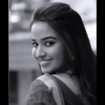 Pujita Ponnada Instagram – Your happiness is your responsibility, protect your peace at all costs ✨

Good morning y’all 🖤

#pujitaponnada #bnw #potraits #shootlife #tamilcinema