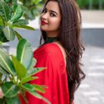 Pujita Ponnada Instagram - 🌶️ 🌶️ 📸 @portsbyady #pujitaponnada #sareelove