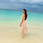 Pujita Ponnada Instagram - My favourite month of the year is here! 💃🏻🌊☀️🛥️ #pujitaponnada #birthdaymonth #phiphiisland #thailand #travel Bamboo Island, Koh Phi Phi Leh, Thailand
