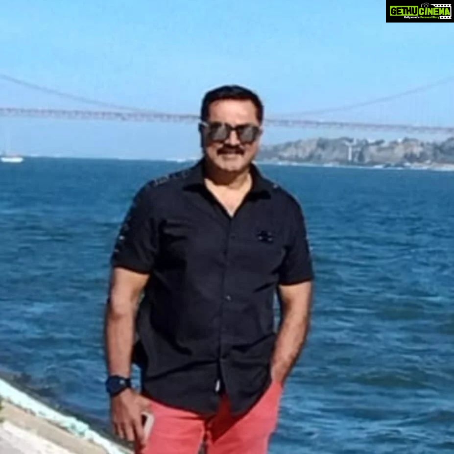 R. Sarathkumar Instagram - இயக்குனர் விஷ்ணுவர்தன் இயக்கத்தில், சினேகா பிரிட்டோ தயாரிப்பில், கேமரோன் ப்ரைசன் ஒளிப்பதிவில், குஷ்பூ, கடலோரக்கவிதைகள் ராஜா, ஆகாஷ், அதிதீ சங்கர் உள்ளிட்ட படக்குழுவினருடன் படப்பிடிப்பிற்காக அண்மையில் லிஸ்பன் சென்றிருந்த போது எடுக்கப்பட்ட சில புகைப்படங்கள்..