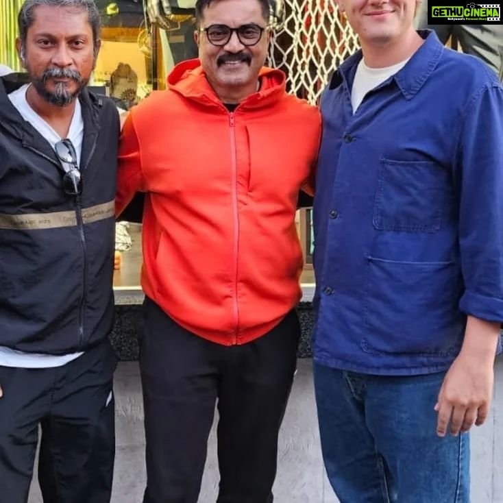 R. Sarathkumar Instagram - இயக்குனர் விஷ்ணுவர்தன் இயக்கத்தில், சினேகா பிரிட்டோ தயாரிப்பில், கேமரோன் ப்ரைசன் ஒளிப்பதிவில், குஷ்பூ, கடலோரக்கவிதைகள் ராஜா, ஆகாஷ், அதிதீ சங்கர் உள்ளிட்ட படக்குழுவினருடன் படப்பிடிப்பிற்காக அண்மையில் லிஸ்பன் சென்றிருந்த போது எடுக்கப்பட்ட சில புகைப்படங்கள்..