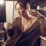 Raai Laxmi Instagram - 💕My kitchen my rules 💕 It’s that simple.😋 #2023PhotoDump 💕 📸 @deepak_das_photography @kakali_das_photography 👗 @shalu_jaiswani