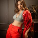 Raai Laxmi Instagram - Your manners are your beauty.🧡 📸 : @deepak_das_photography @kakali_das_photography 👗 : @shalu_jaiswani