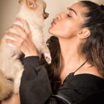 Raai Laxmi Instagram - My cute little cupcake 😘❤️🧿 #dramaqueen she is 😍 muahhh 😘
