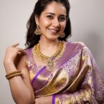 Raashi Khanna Instagram - साड़ी और सादगी 💜