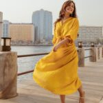 Raashi Khanna Instagram - Happy feet, happy heart 💛 #traveldiaries 📸 @rolandhaddad_