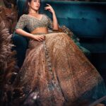 Raashi Khanna Instagram - Damsel, but not in distress. 😏 Magazine: @globalspaindia Chief Editor: @parineetasethi Interviewed by: @peoplebazaar Creative Director: @juhi.ali Stylist: @archamehta Photographer: @tejasnerurkarr Company: @greymatterhub_official Assisted by: @rehmanansariofficial Make-up: @makeupbyshefali.s Hair: @zoequiny.hair Lehenga: @dvasabyabhi Jewellery: @mayasanghavijewels Decoration: @shyampandurangbhagat Cinematographer: @chalchitrakar Location: @monochromestudios_ Publicist: @idhyahmedia @sanchitatrivedi Co-ordinated by: @nadiiaamalik