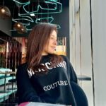 Raashi Khanna Instagram - I workout also, ok? #iykyk 🤪